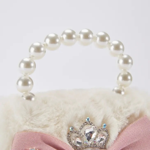 'Princess Charlotte' Cream Purse - Picture 4 of 5
